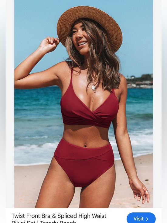 Cupshe Other - Cupshe Twist-Front Bikini Set in Deep Red